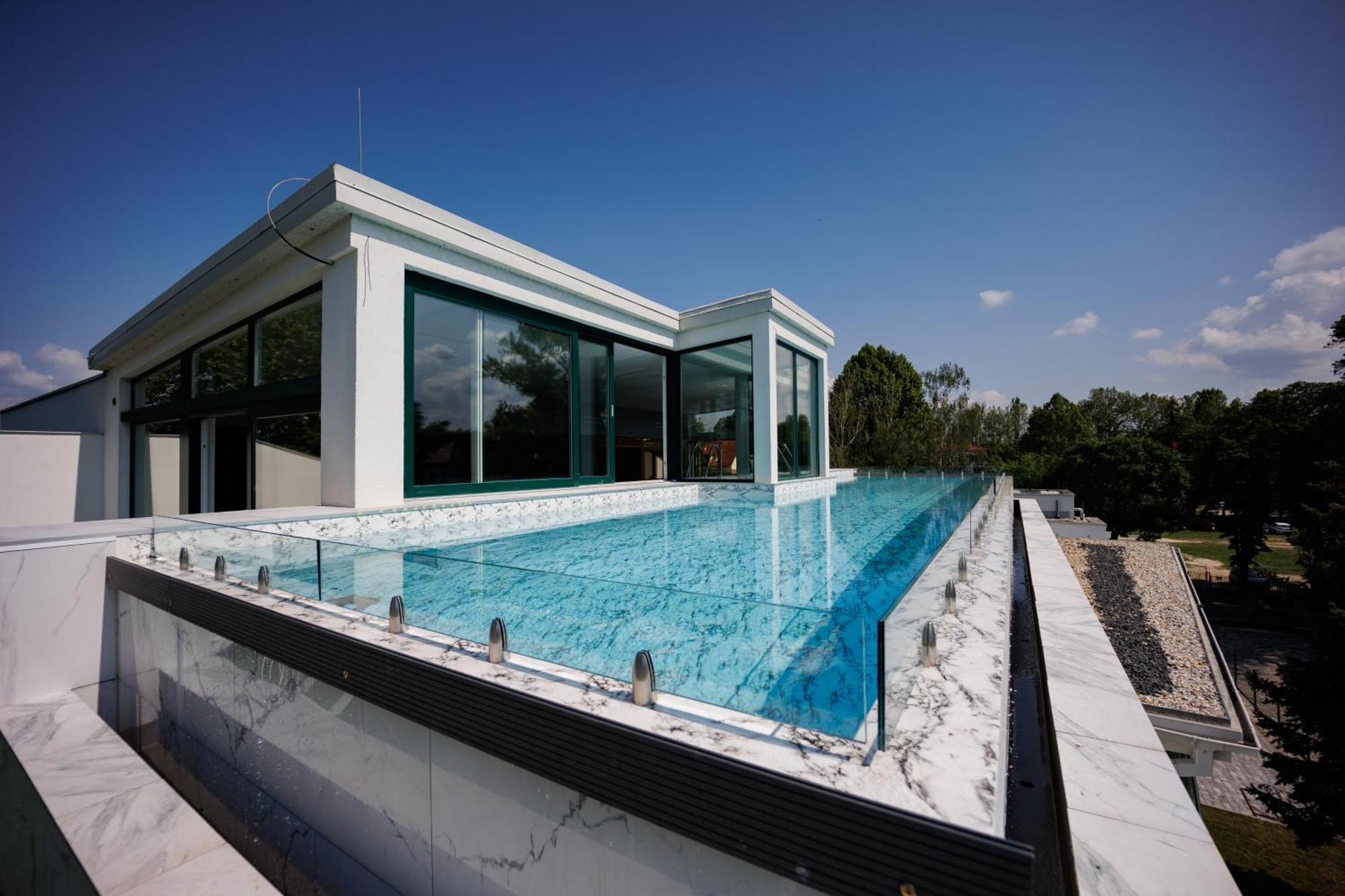 Villa Bauhaus Labi Garden Wellness Apartman Siofok Exterior photo